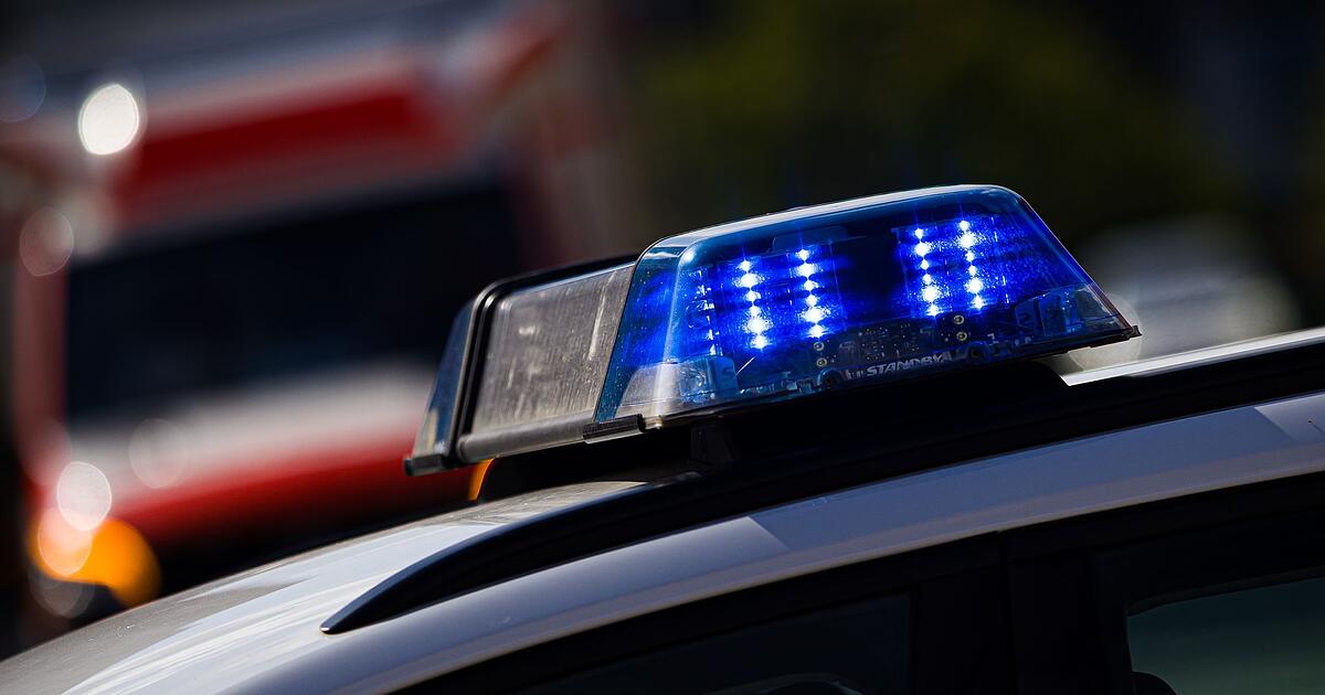 Zwei-Schwerverletzte-und-hoher-Sachschaden-bei-Unfall