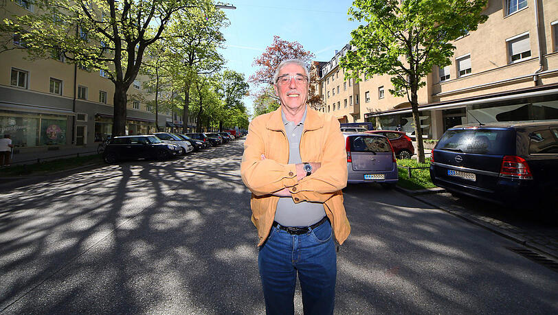 Franz Schröther von der Neuhauser Geschichtswerkstatt. Franz Schröther von der Neuhauser Geschichtswerkstatt.