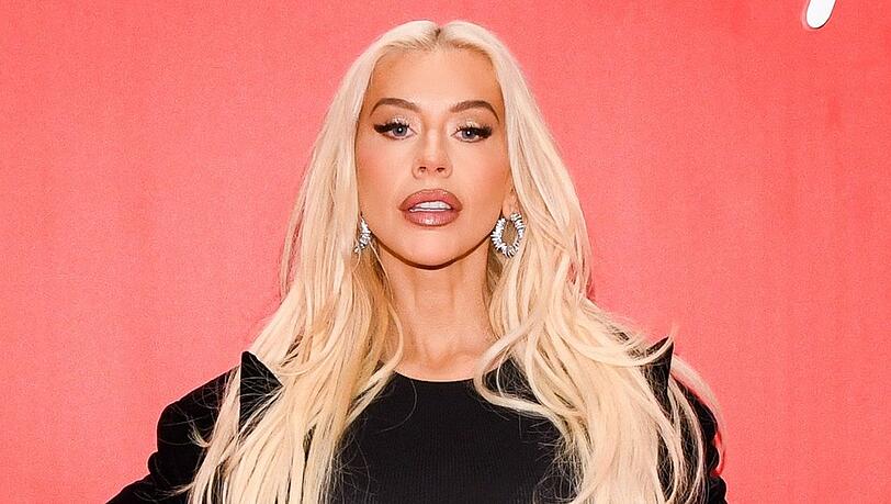 Christina Aguilera hat in einem Sex-Talk pikante Einblicke in ihr Privatleben gegeben. Christina Aguilera hat in einem Sex-Talk pikante Einblicke in ihr Privatleben gegeben.