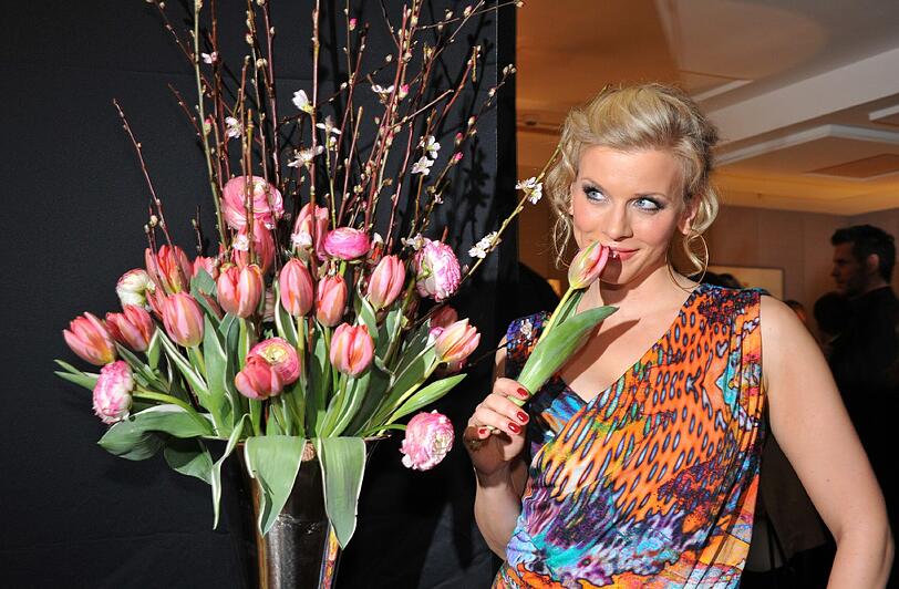 Die Münchner Schickeria feiert in den Frühling: Schauspielerin Eva Habermann.