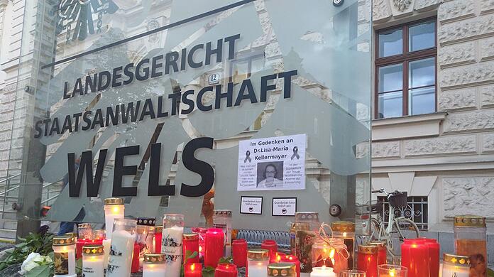 Der Tod von Lisa-Maria Kellermayr, die zuletzt wegen Morddrohungen aus der Impfgegner-Szene ihre Praxis schloss, hat tiefe Betroffenheit ausgelöst.