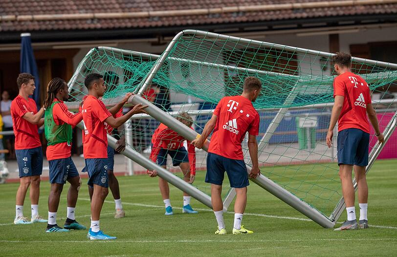 Die Spieler des FC Bayern beim letzten Training am Tegernsee.