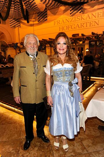 Herzogpark-Lady Ulrike Huebner und Dr. Erich Kaub