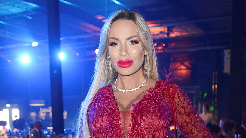 Tränen bei Gina-Lisa Lohfink: Beim Anblick ihres neuesten Tattoos muss die TV-Blondine weinen. (Archivbild)