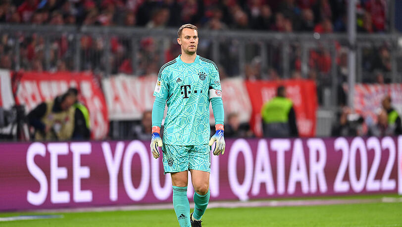 Vorzeitiges Saisonende: Bayern-Torhüter Manuel Neuer fällt nach seinem Unterschenkelbruch monatelang aus. Schafft er erneut ein starkes Comeback? Vorzeitiges Saisonende: Bayern-Torhüter Manuel Neuer fällt nach seinem Unterschenkelbruch monatelang aus. Schafft er erneut ein starkes Comeback?