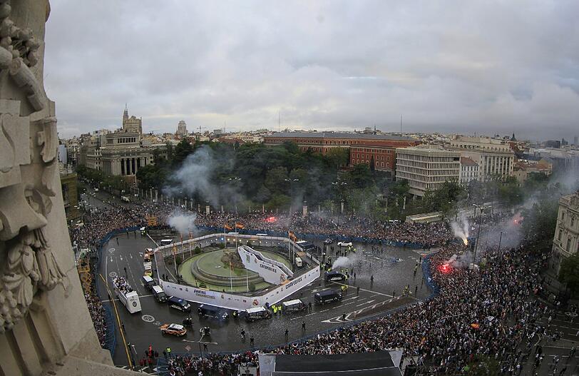 Real Madrid feiert seinen Champions-League-Titel mit den Fans in Madrid