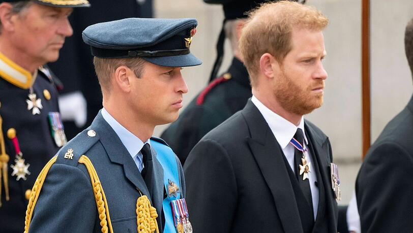 Die Brüder Prinz William (li.) und Prinz Harry sind seit längerer Zeit zerstritten. Die Brüder Prinz William (li.) und Prinz Harry sind seit längerer Zeit zerstritten.