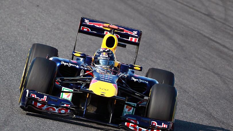 Suzuka. Sebastian Vettel in seinem Red-Bull-Racing-Boliden Suzuka. Sebastian Vettel in seinem Red-Bull-Racing-Boliden