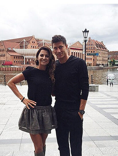 Seit zwei Jahren ist Robert Lewandowski mit der Karatekämpferin Anna Stachurska verheiratet.