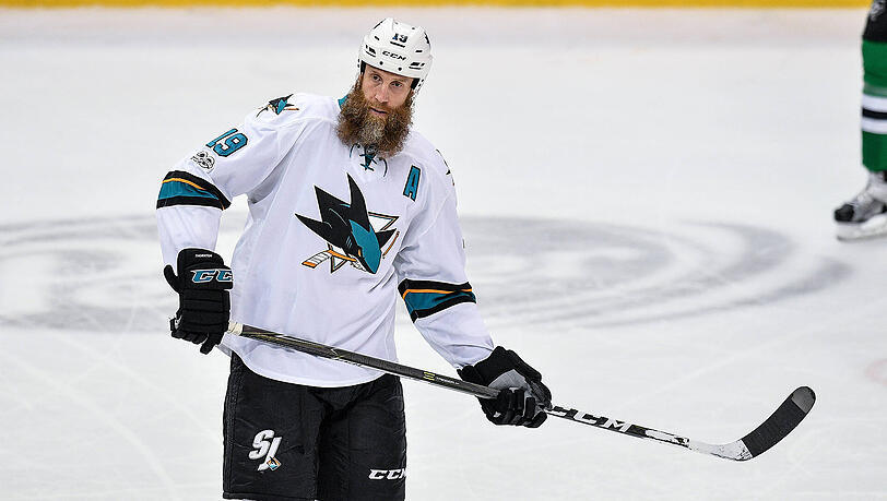 Joe Thornton kämpfte sich mit einer schlimmen Verletzung durch die Playoffs. Joe Thornton kämpfte sich mit einer schlimmen Verletzung durch die Playoffs.