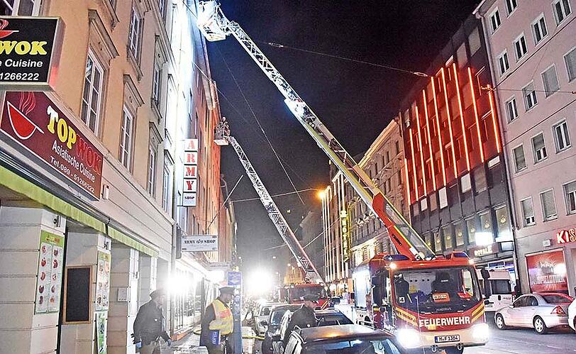 Weitere Bilder vom Brand in der Dachauer Straße