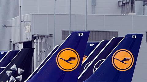 Nach dem Zusammenbruch des Luftverkehrs im März hatte Lufthansa automatische Erstattungsprozesse abgestellt und auf Einzelfallprüfungen bestanden.