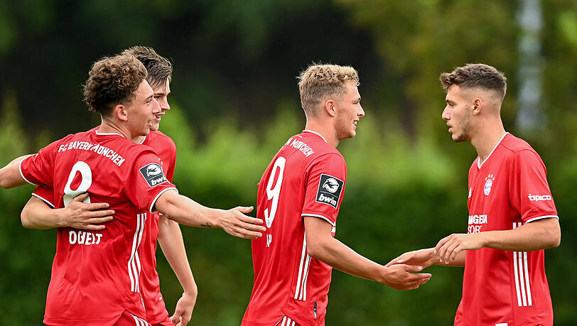 Die kleinen Bayern um Fiete Arp (M.) wollen in der neuen Saison wieder angreifen.