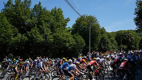 Die Fahrer fuhren erneut bei hohen Temperaturen.