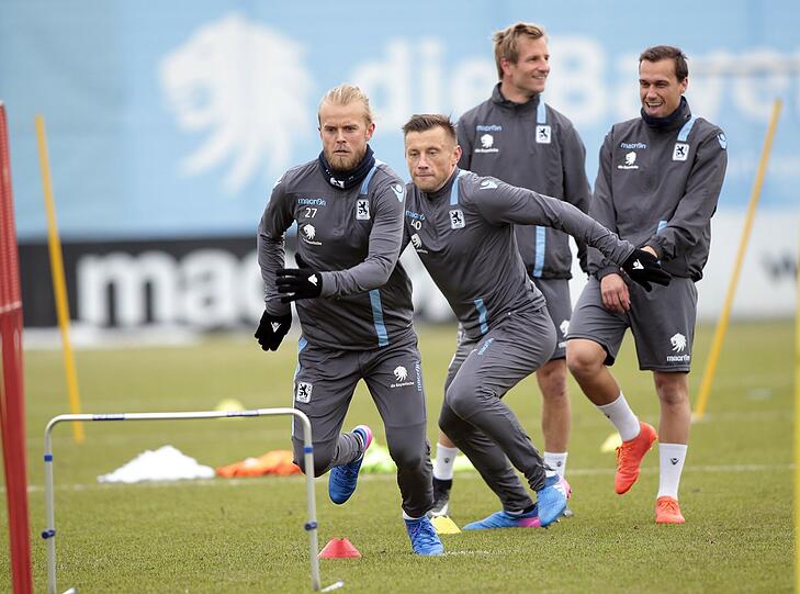 Der Däne Christian Gytkjaer absolvierte am Montag sein erstes Training mit seinen neuen Teamkollegen beim TSV 1860. Die Bilder.
