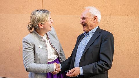Der ehemalige CSU-Chef Erwin Huber kann sich künftig sehr wohl eine Koalition mit den Grünen vorstellen - im Gegensatz zur aktuellen Parteispitze um Markus Söder.