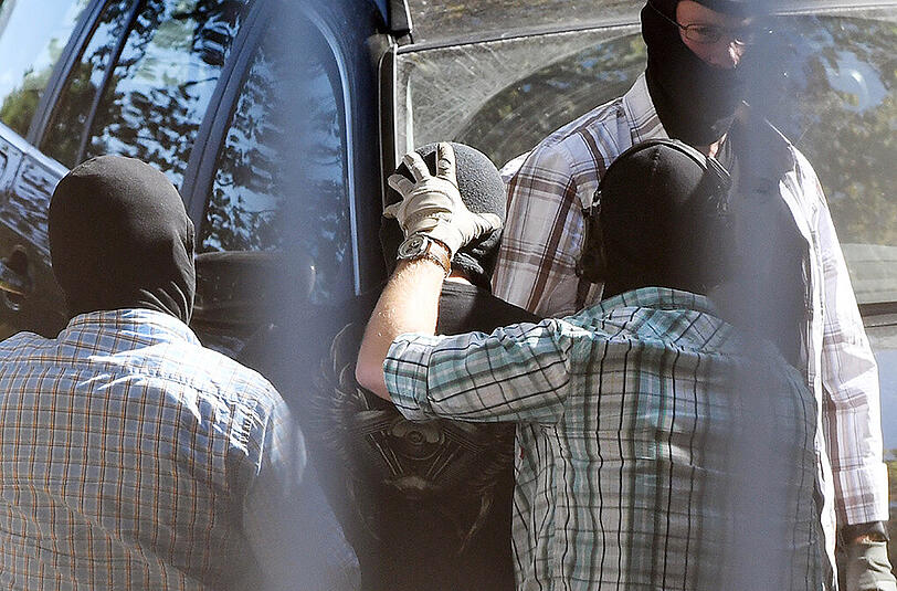 Die Terrorverdächtigen wurden am Bundesgerichtshof in Karlsruhe dem Ermittlungsrichter vorgeführt.