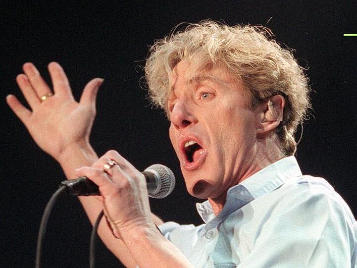 Roger Daltrey hat heute Spaß mit Modeleisenbahnen.