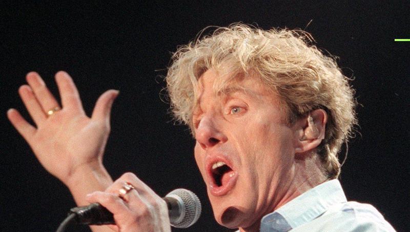 Roger Daltrey hat heute Spaß mit Modeleisenbahnen.