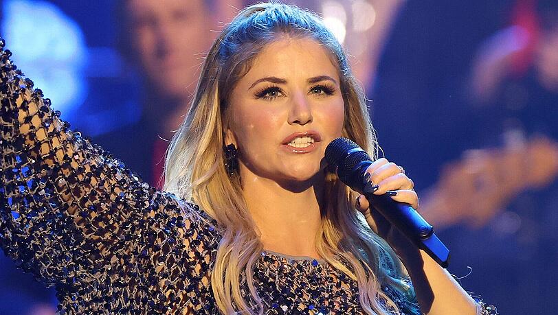 Beatrice Egli berichtet in ihrer Show von einem peinlichen Vorfall auf der Bühne.