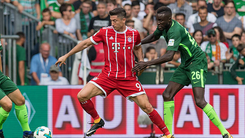 ROBERT LEWANDOWSKI NOTE 1
Der Pole zeigte bereits beachtliche Frühform. Vier Treffer in den bisherigen drei Pflichtspielen zeugen von Lust und Laune. In Bremen versenkte er die Vorlage von Coman cool & clever, tunnelte dann noch Pavlenka &ndash; der Torjäger zieht sein Ding durch. Jedes Pflichtspiel ein Tor. Mindestens.