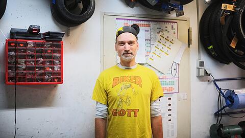 Thomas Michels (43) ist seit acht Jahren Fahrradmechaniker aus Leidenschaft und Überzeugung.