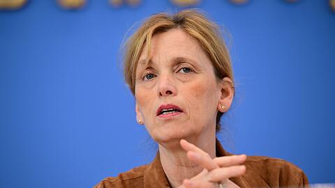 Familienministerin Prien will die Kinder- und Jugendhilfe neu ordnen. (Archivbild)