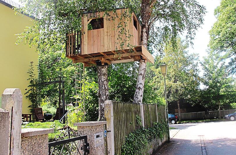 Überragend: So sah das Holzhaus vorher aus &ndash; dann kam Post von der Lokalbaukommission.