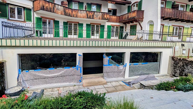 Hier ist der verwaiste Poolbereich zu sehen. Hier ist der verwaiste Poolbereich zu sehen.