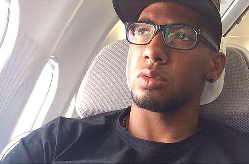 Jerome Boateng zieht es zurück über den großen Teich. Seine Reiseziel: Mexiko. Aus dem Flieger schickt er noch Grüße an die Fans.