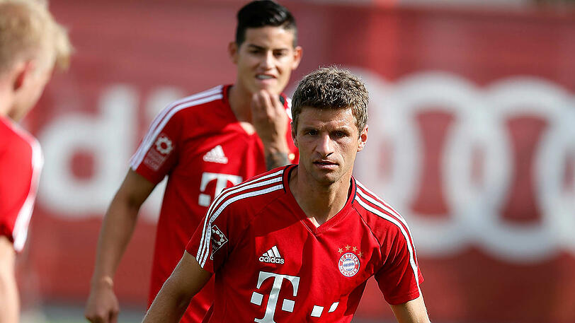 "Ich sitz' dir im Nacken, Thomas". Die Plätze im Bayern-Mittelfeld werden durch James' Verpflichtung noch umkämpfter.