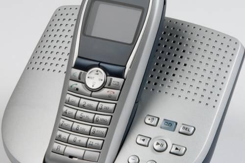 Schnurlose Telefone sind weit verbreitet, doch gewisse Systeme dürfen ab 2009 nicht mehr benutzt werden.