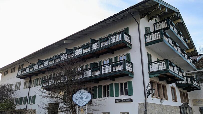 Im Dezember 2025: das Hotel Bachmair am See an der Seestraße in Rottach-Egern. Im Dezember 2025: das Hotel Bachmair am See an der Seestraße in Rottach-Egern.