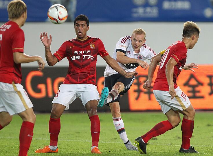 Im Freundschaftsspiel gegen Guangzhou Evergrande musste sich der FC Bayern im Elfmeterschießen geschlagen geben. Die Bilder vom Abschluss der China-Reise.