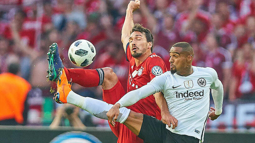 MATS HUMMELS, NOTE 4: Begann das Spiel mit einem Querschläger, kam wie Süle beim 0:1 und beim 1:2 zu spät. Steigerte sich wie die komplette Bayern-Mannschaft in der zweiten Halbzeit, ohne komplett zu überzeugen. Köpfte neben das Tor (49.) und an die Latte (80.).