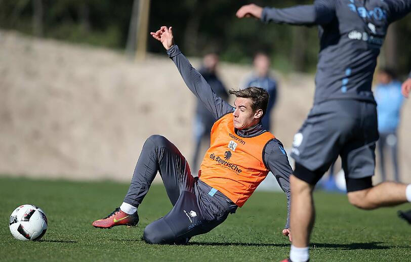 Die Bilder vom Dienstagstraining der Löwen in Troia.