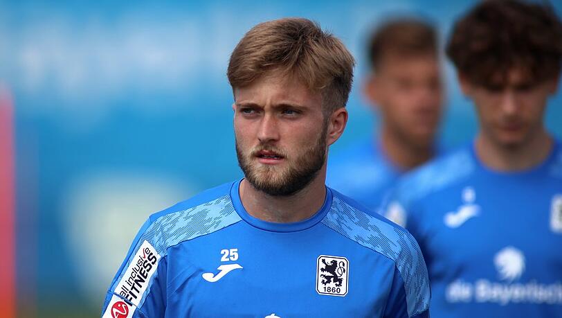 Mathew Collins während eines Trainings der Löwen in diesem Juli. Mathew Collins während eines Trainings der Löwen in diesem Juli.