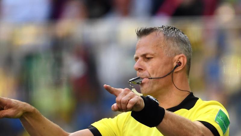 Schiedsrichter Björn Kuipers aus den Niederlanden bei der WM 2018. Foto: Federico Gambarini/dpa/Archivbild Schiedsrichter Björn Kuipers aus den Niederlanden bei der WM 2018. Foto: Federico Gambarini/dpa/Archivbild