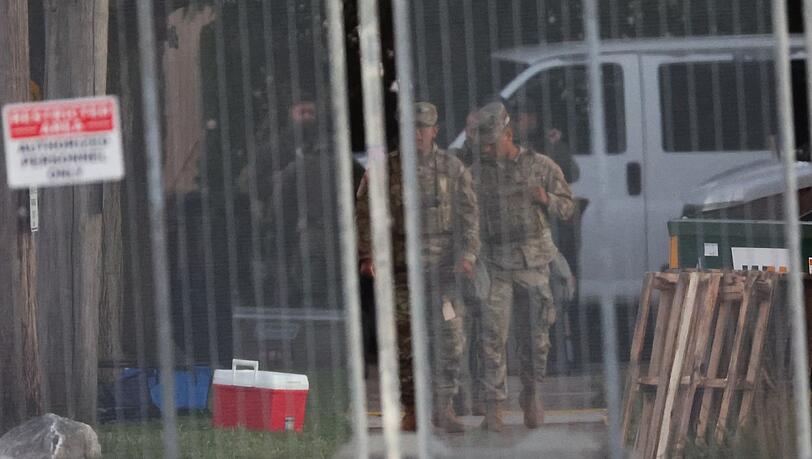 Laut US-Medien waren Nationalgardisten schon im Einsatz.