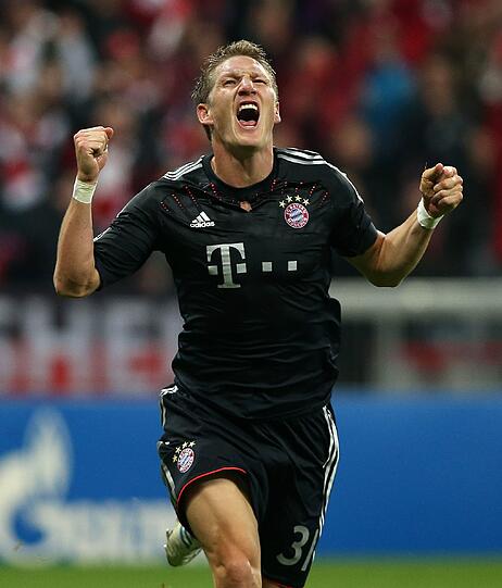 Er war irgendwie alles am Mittwoch: Bastian Schweinsteiger, der Rückkehrer, Erlöser, Spielmacher, Torschütze. Die Bilder
