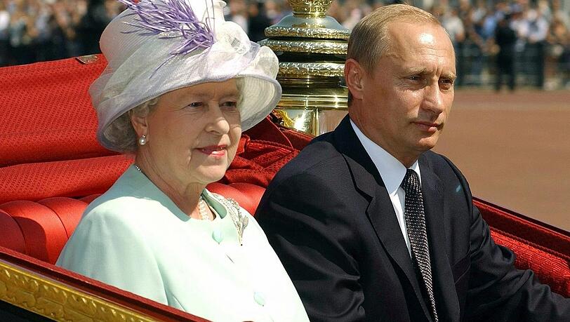 Queen Elizabeth und Wladimir Putin bei einem Treffen 2003.