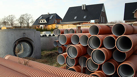 Haushalte in Deutschland zahlen je nach Wohnort sehr unterschiedliche Gebühren für Abwasser.