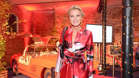 Stephanie Gr&auml;fin Bruges-von Pfuel tritt erneut das Amt der B&uuml;rgermeisterin von T&uuml;&szlig;ling an.