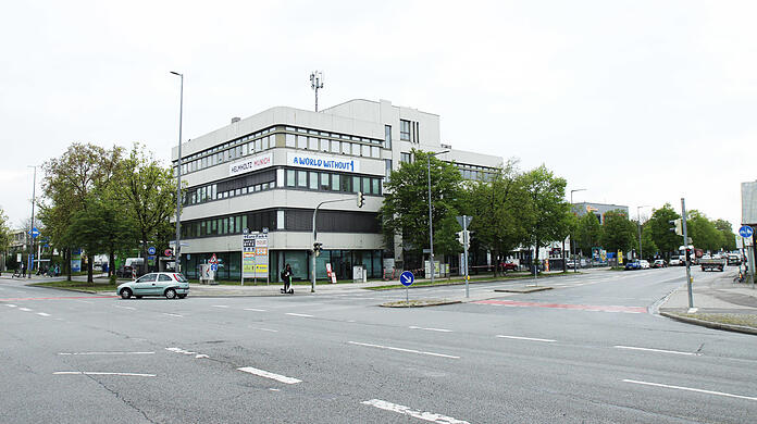 In diesem Komplex an der Heidemannstraße wollen die Stars der Salafisten-Szene auftreten.