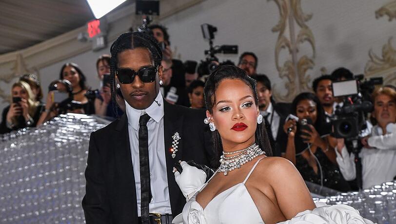 Rihanna steht A$AP Rocky in seinem Prozess zur Seite.