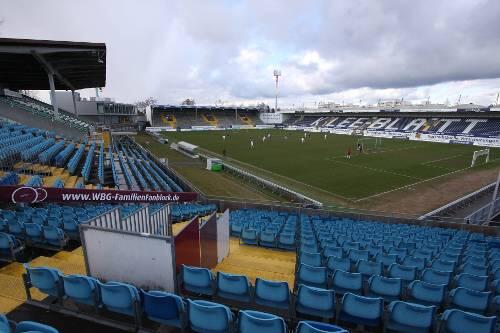 Das Wohnzimmer der Kleeblättler: Im Playmobil-Stadion soll (zwischen dem 8. und 10. Mai) das Derby über die Bühne gehen. Vor 15.000 Zuschauern, davon 4000 Club-Fans. Mehr passen nicht rein.