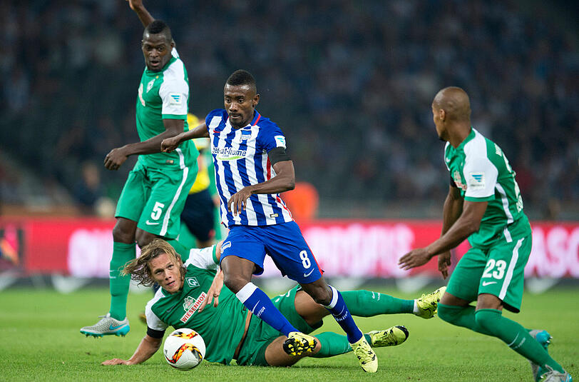 Das Freitagsspiel zwischen Hertha und Bremen endete mit 1:1 - damit setzte sich der Hauptstadtklub an die Tabellenspitze.