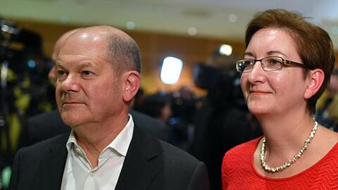 Das Kandidatenpaar um den SPD-Vorsitz Klara Geywitz und Olaf Scholz.