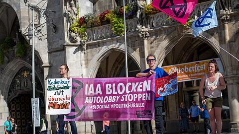 Die IAA hat noch gar nicht begonnen - die Proteste dagegen aber schon.
