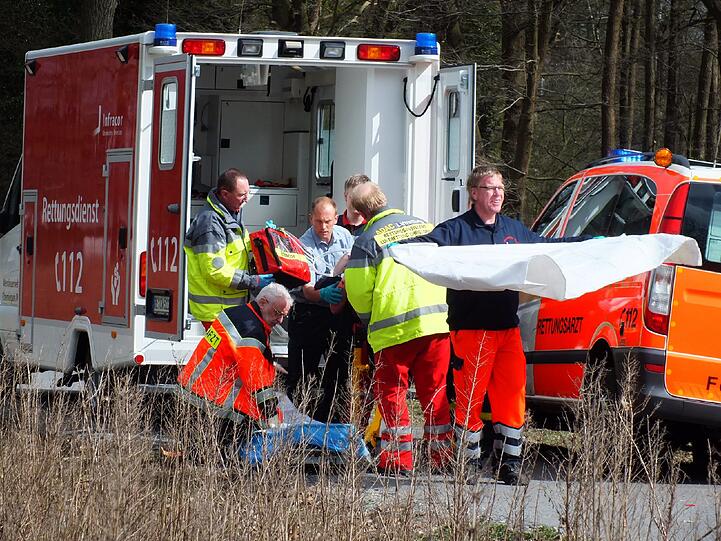 Bei der Explosion in einem Chemiepark in Marl im nördlichen Ruhrgebiet ist ein Arbeiter getötet worden. Die Bilder der Katastrophe.